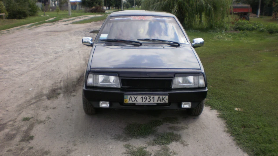 Lada 21099 2