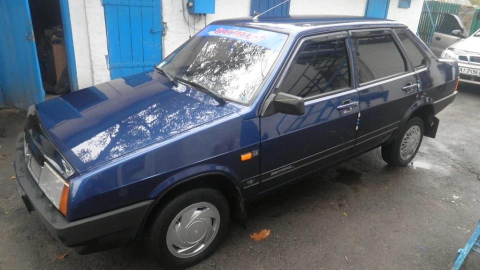 Lada 21099 3