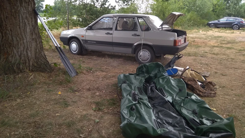 Lada 21099 2