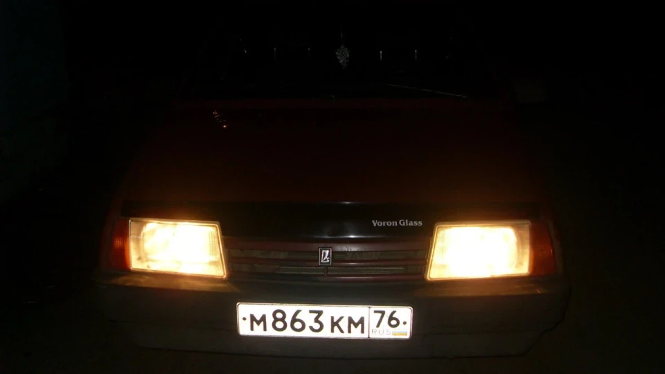 Lada 21099 4