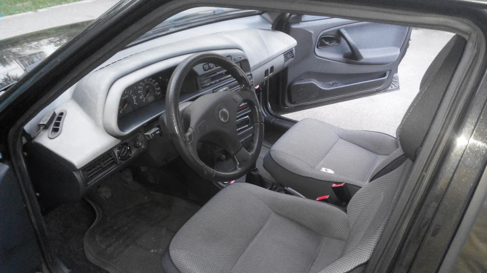 Lada 21099 3