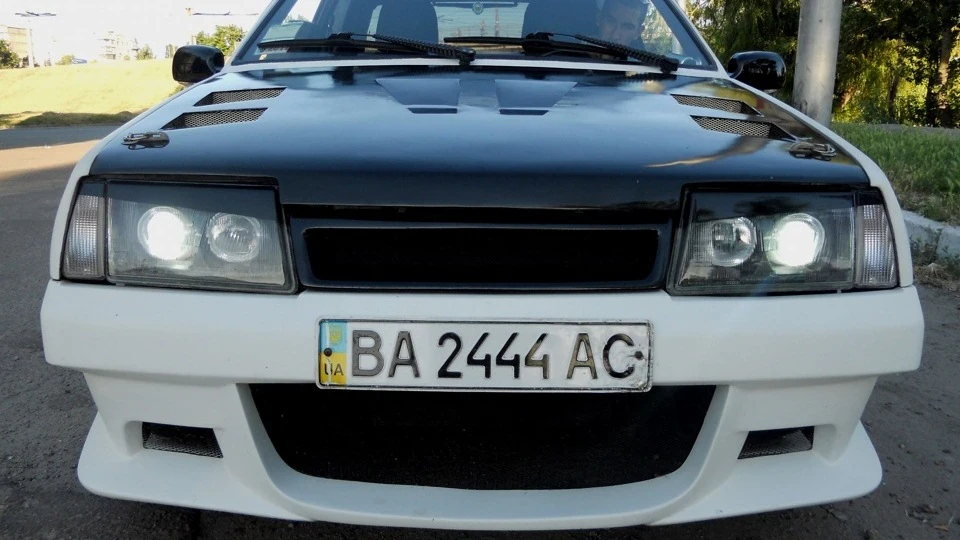 Lada 21099 3
