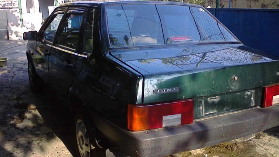 Lada 21099 2