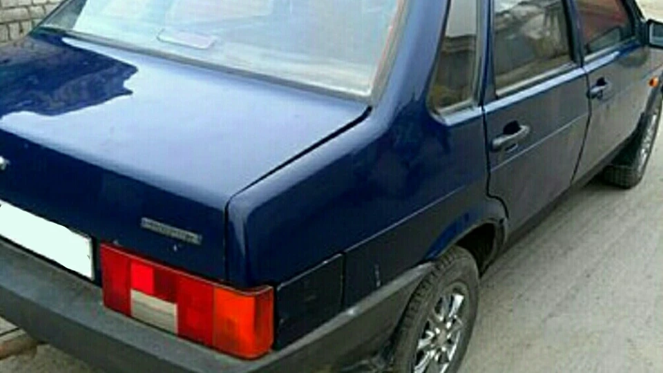 Lada 21099 2