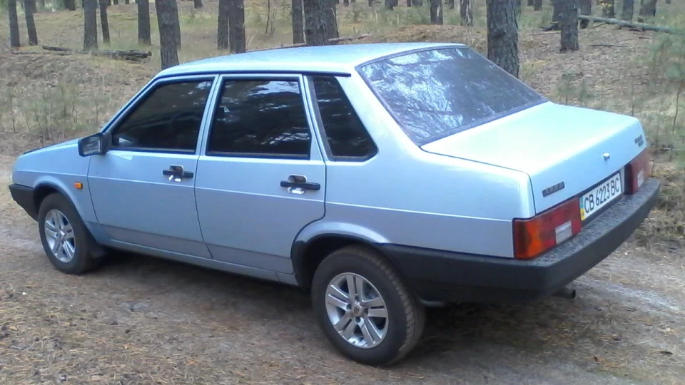 Lada 21099 3