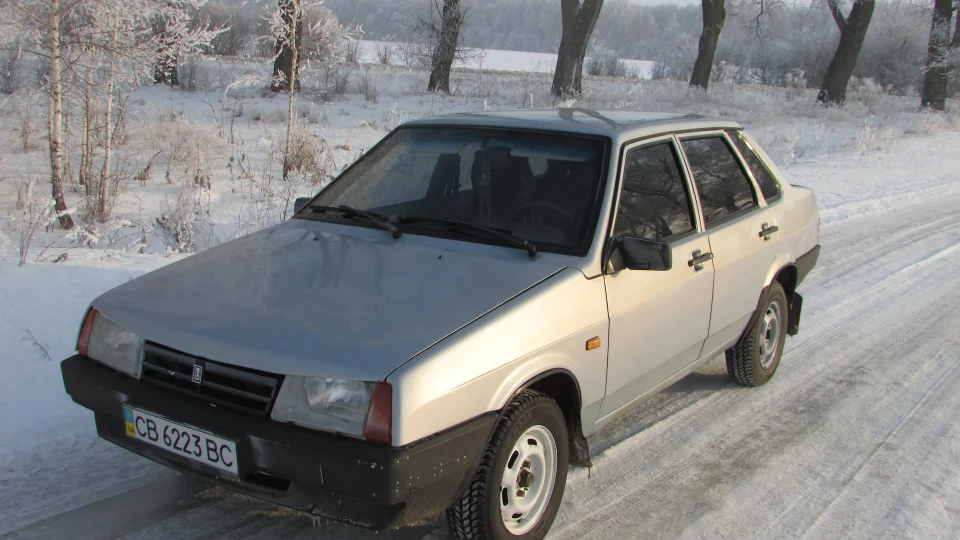 Lada 21099 5