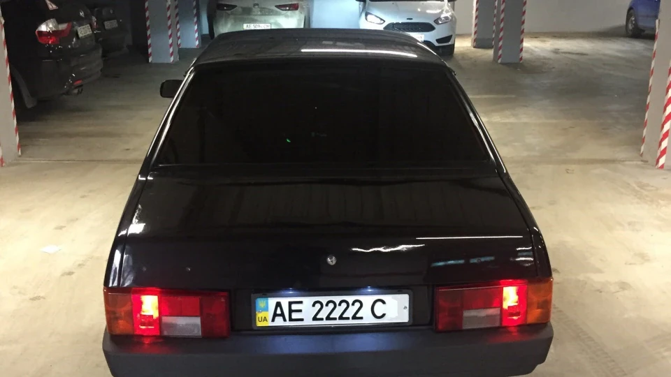 Lada 21099 2