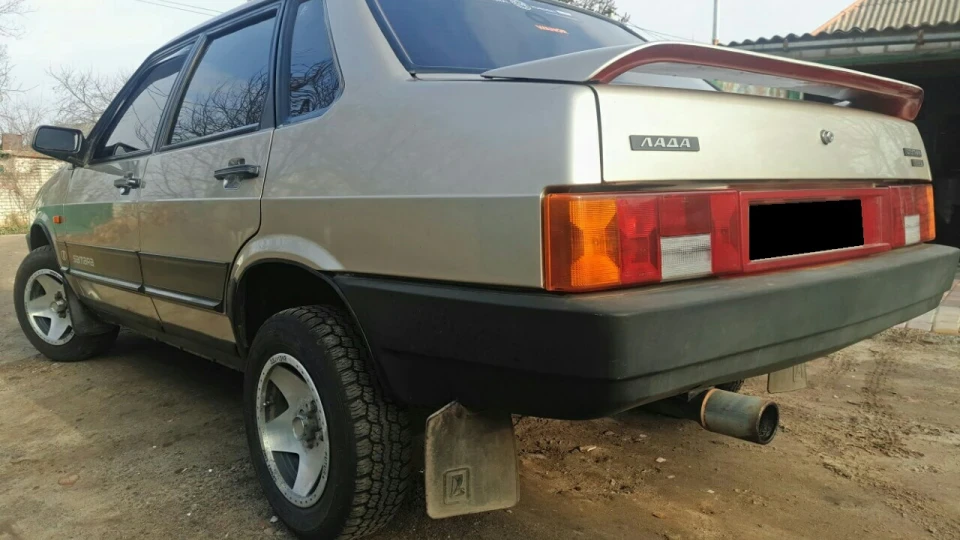 Lada 21099