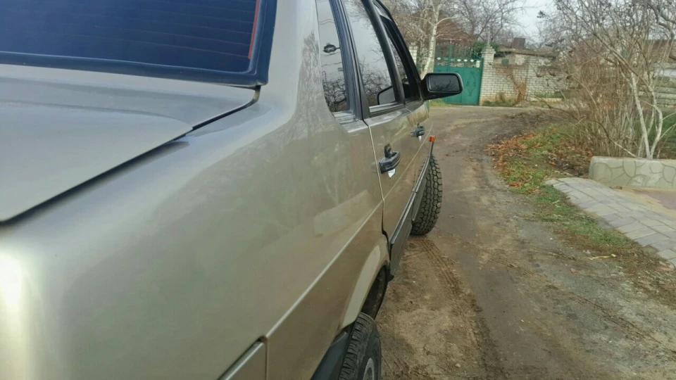 Lada 21099 4