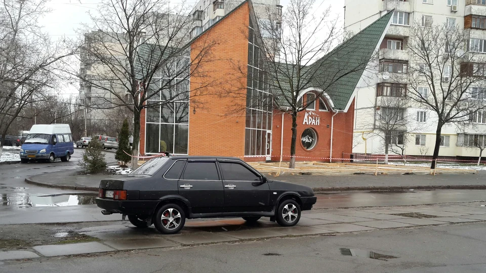 Lada 21099 5