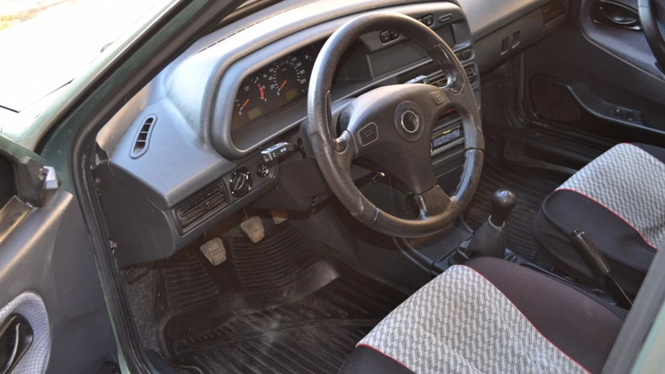 Lada 21099 3