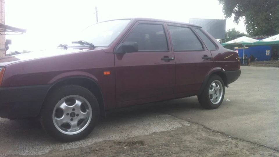 Lada 21099 3