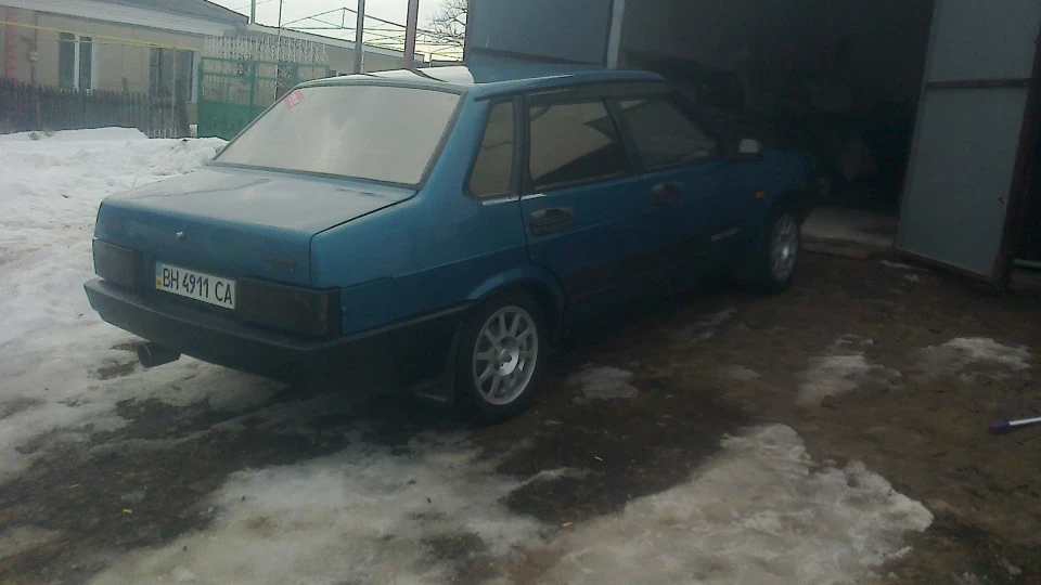 Lada 21099 3