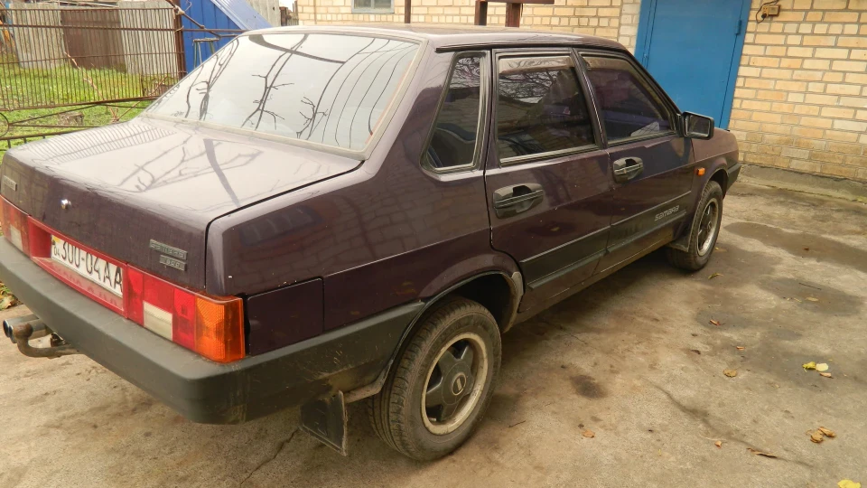 Lada 21099 3