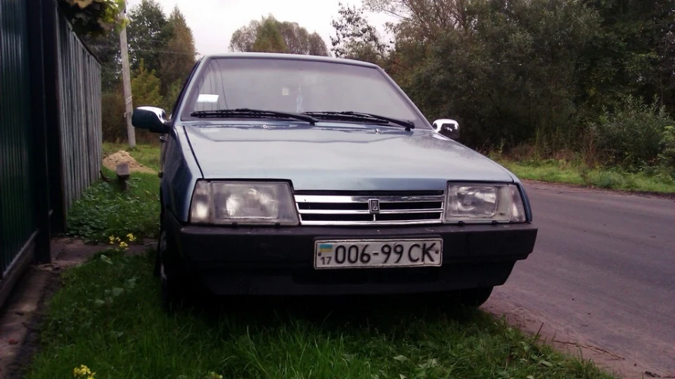 Lada 21099 3