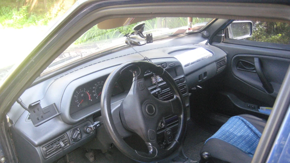 Lada 21099 5