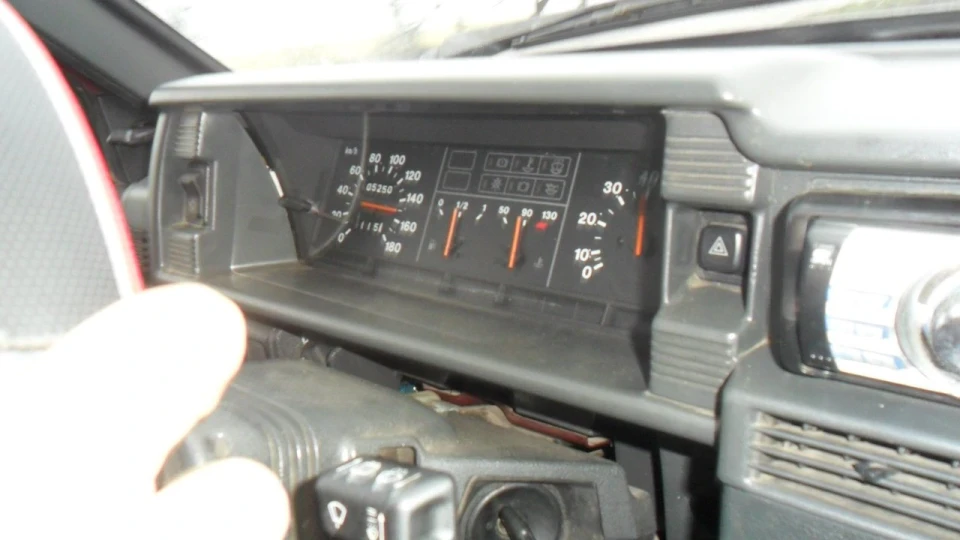 Lada 21099 4