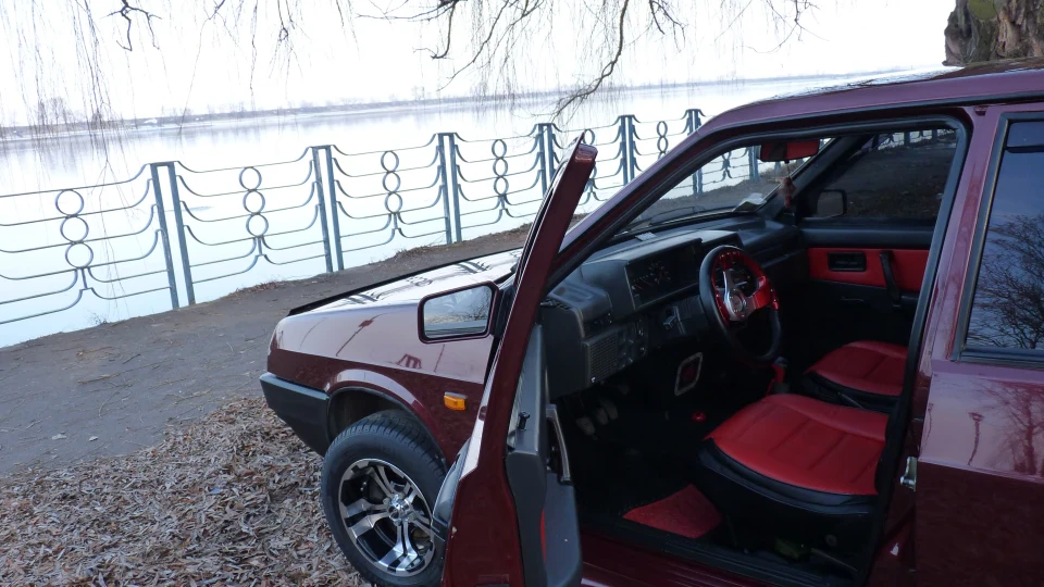 Lada 21099 3