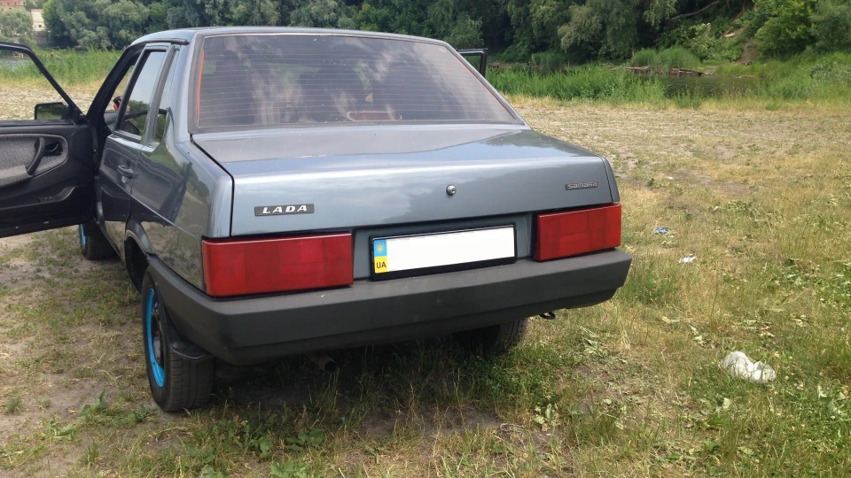Lada 21099 3