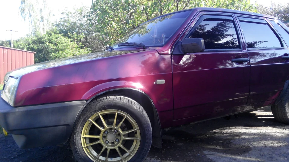 Lada 21099 3