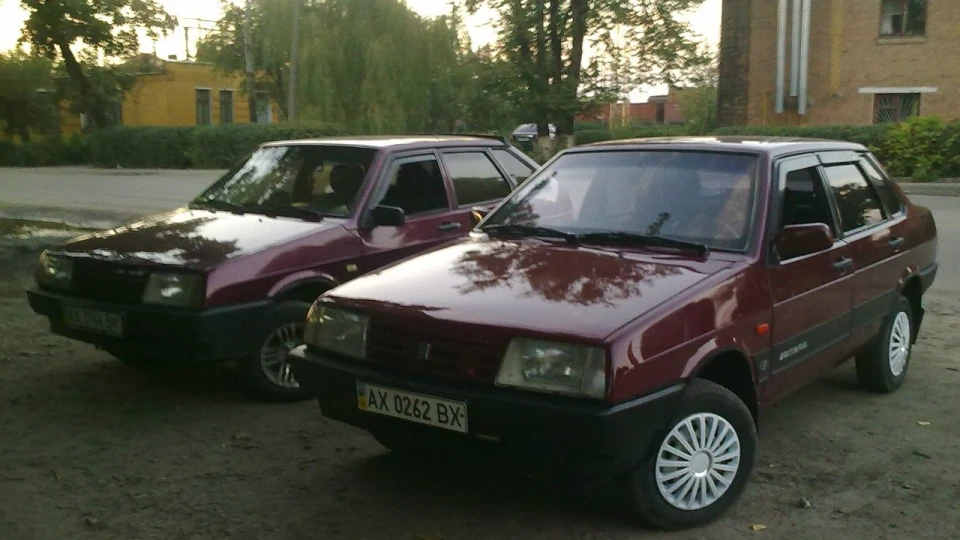 Lada 21099