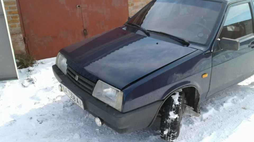 Lada 21099 2