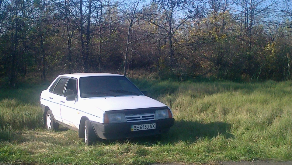 Lada 21099 3