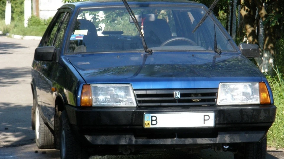 Lada 21099