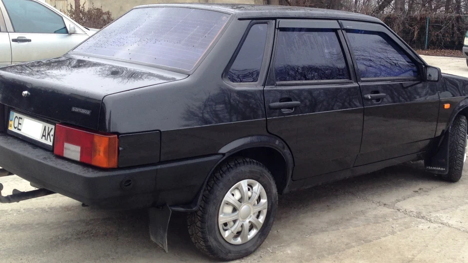 Lada 21099 2