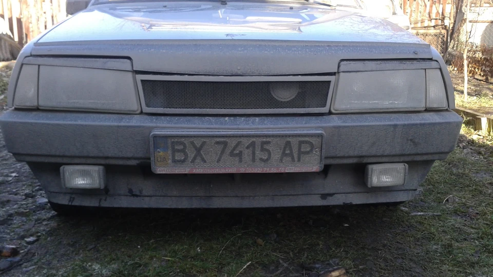 Lada 21099 4