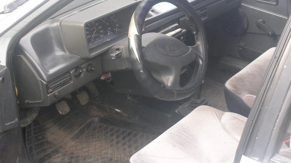 Lada 21099 2
