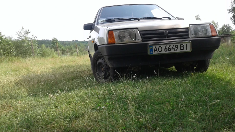 Lada 21099 3
