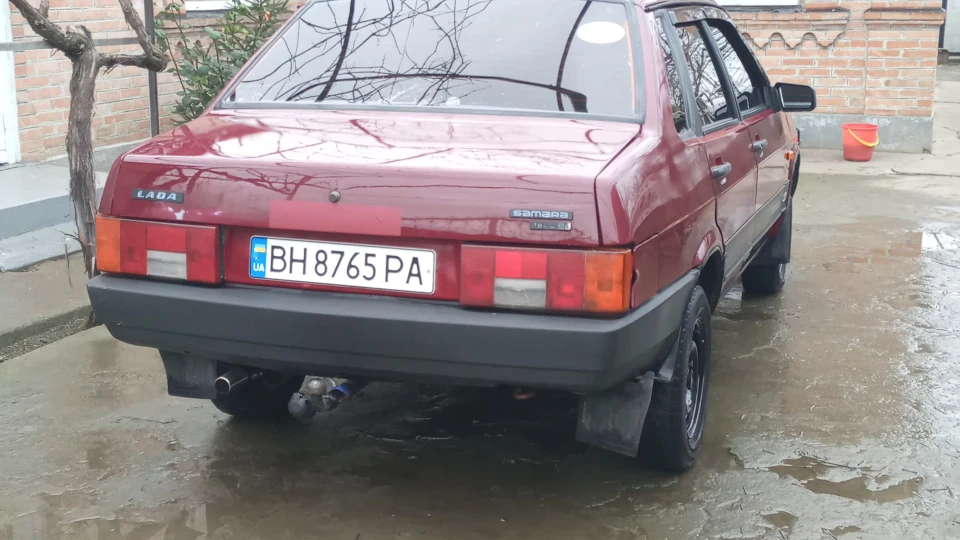 Lada 21099 5