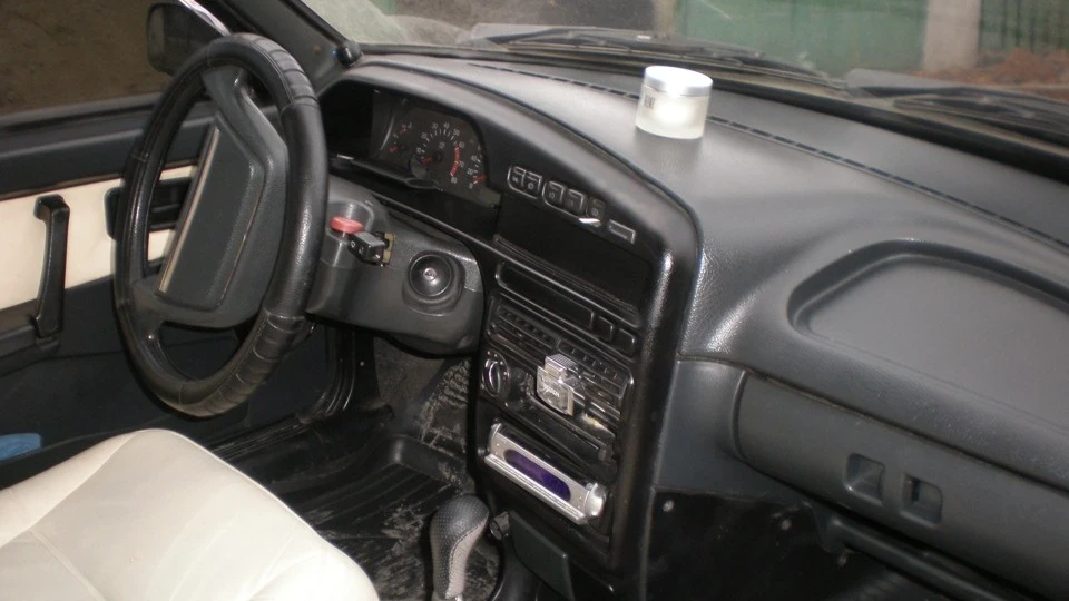 Lada 21099 3