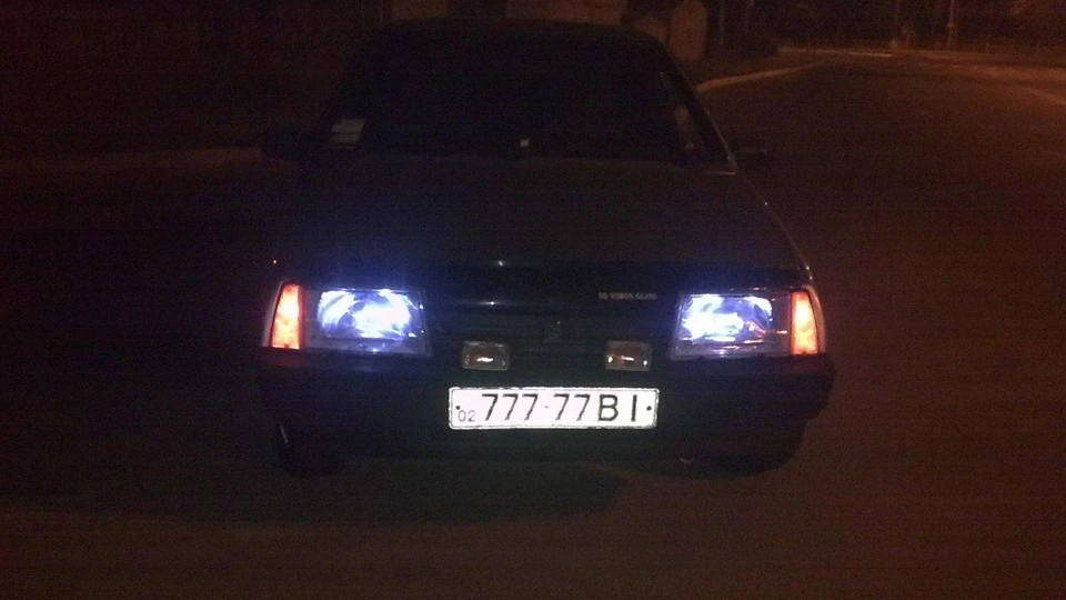Lada 21099