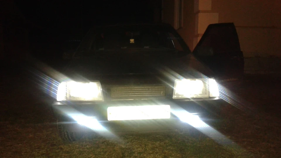 Lada 21099 2