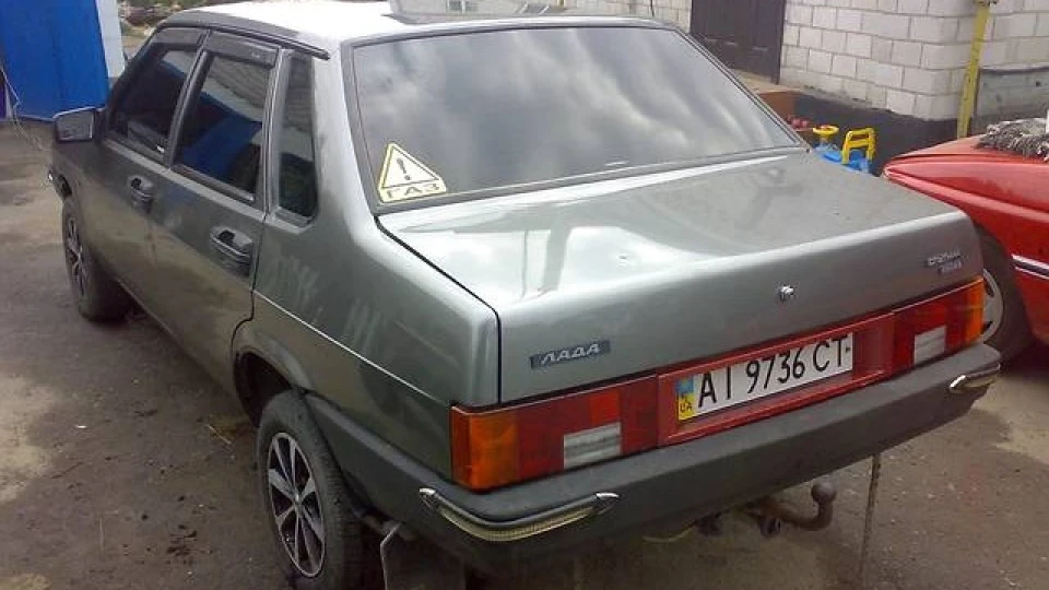 Lada 21099
