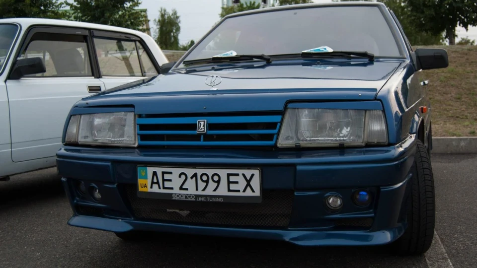 Lada 21099 2