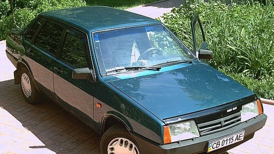 Lada 21099