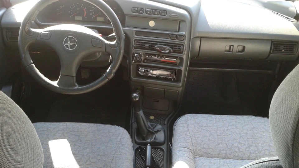 Lada 21099 4