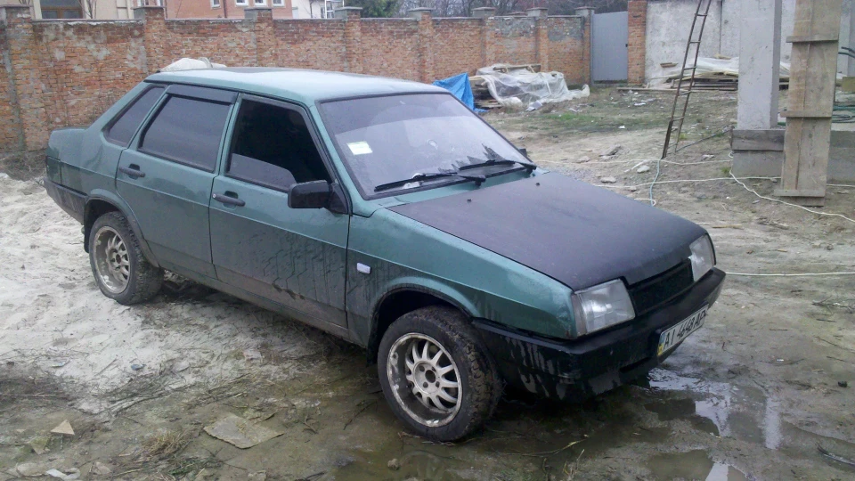 Lada 21099 3