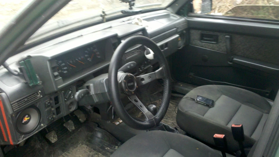 Lada 21099 4