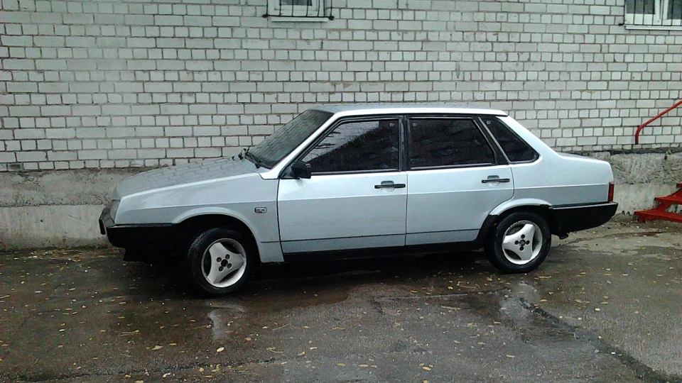 Lada 21099 [◣_◢] 3