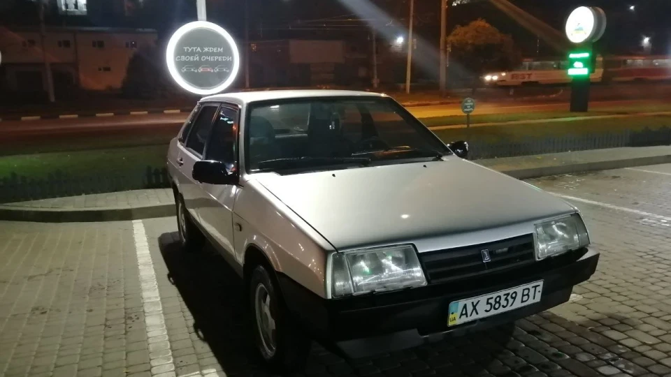 Lada 21099 3