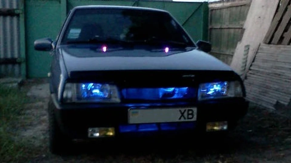 Lada 21099 2