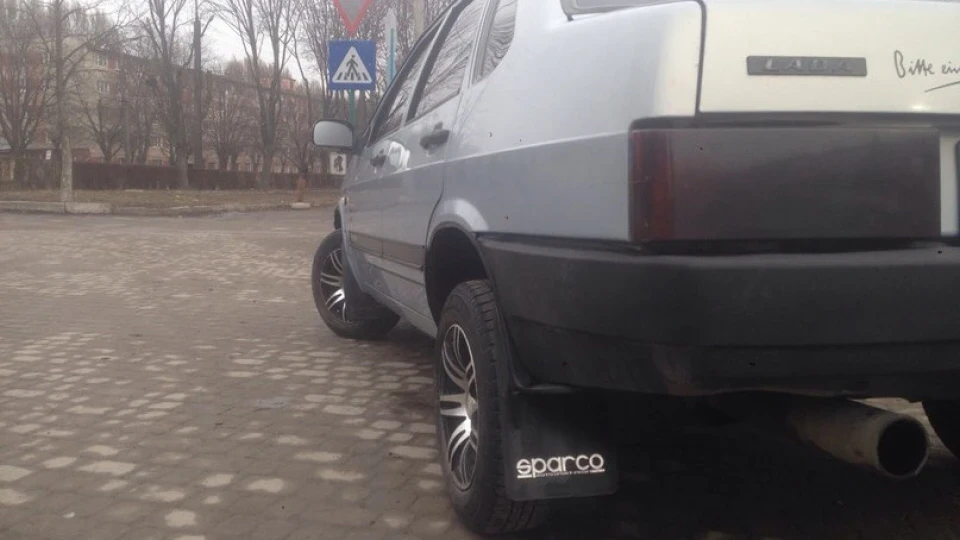 Lada 21099 3