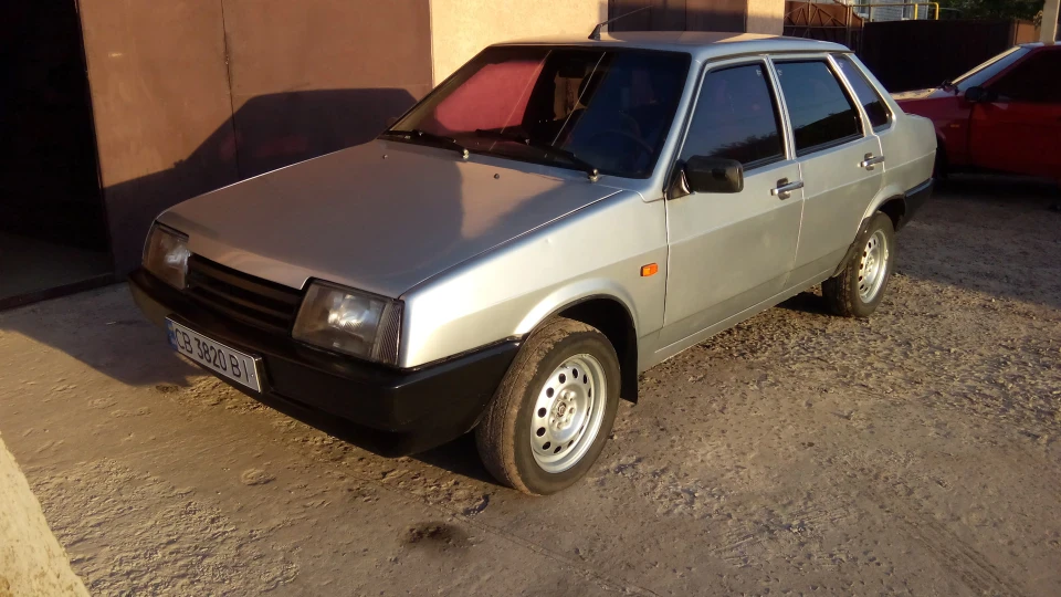 Lada 21099 3