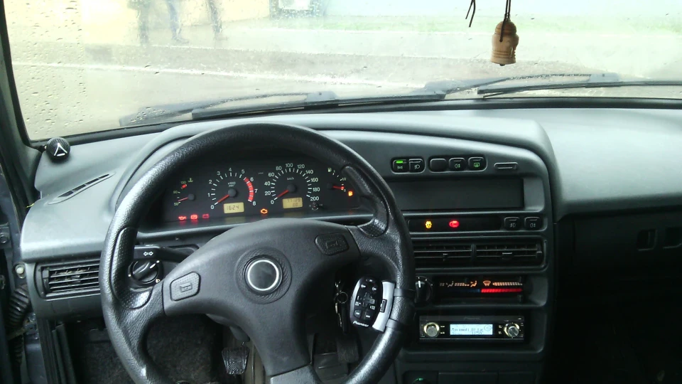 Lada 21099 3