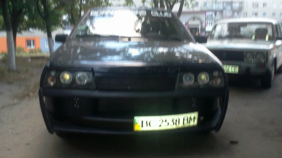 Lada 21099 4