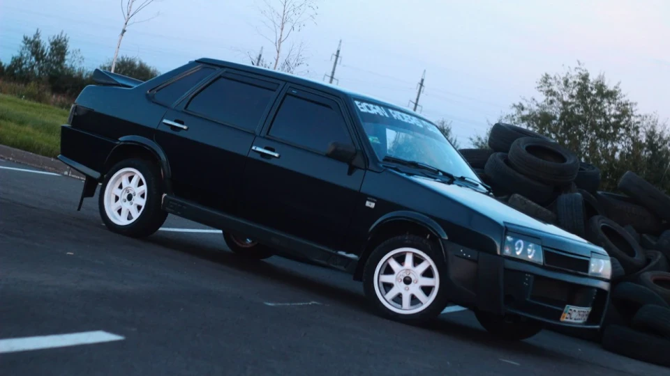 Lada 21099 5